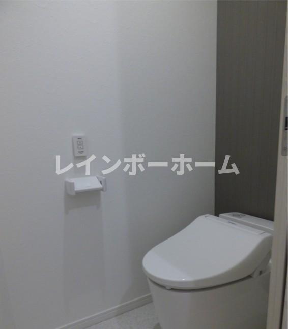 トイレ　落ち着いたトイレです