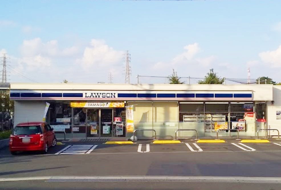 コンビニ　ローソン 大船中学校南店（コンビニ）まで702m