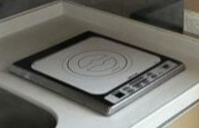 キッチン　コンロ設置済み