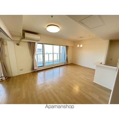 ＪＲ札沼線 桑園駅 徒歩2分 14階建 築14年の居間写真