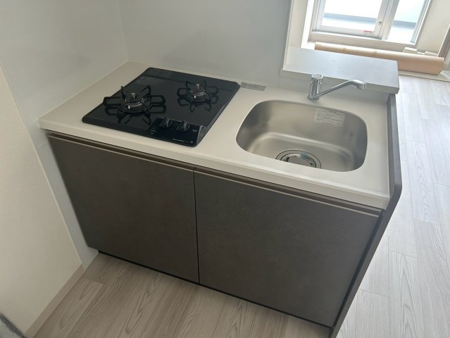 エステムコート新大阪XVIIベイスのキッチン写真