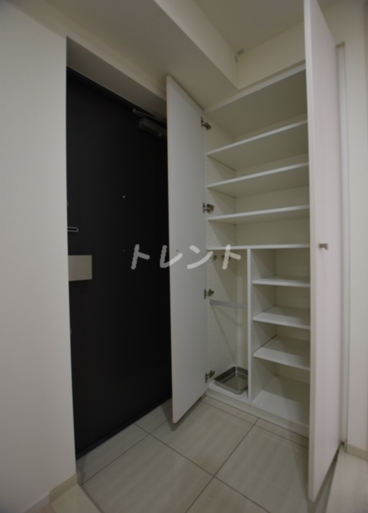 グランパセオ浅草橋の玄関写真