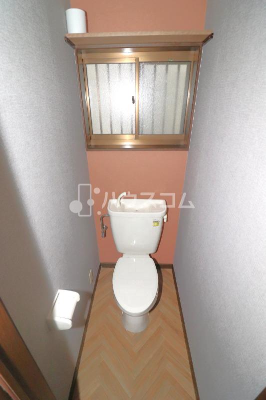 黒原城内町21-18 戸建のトイレ写真