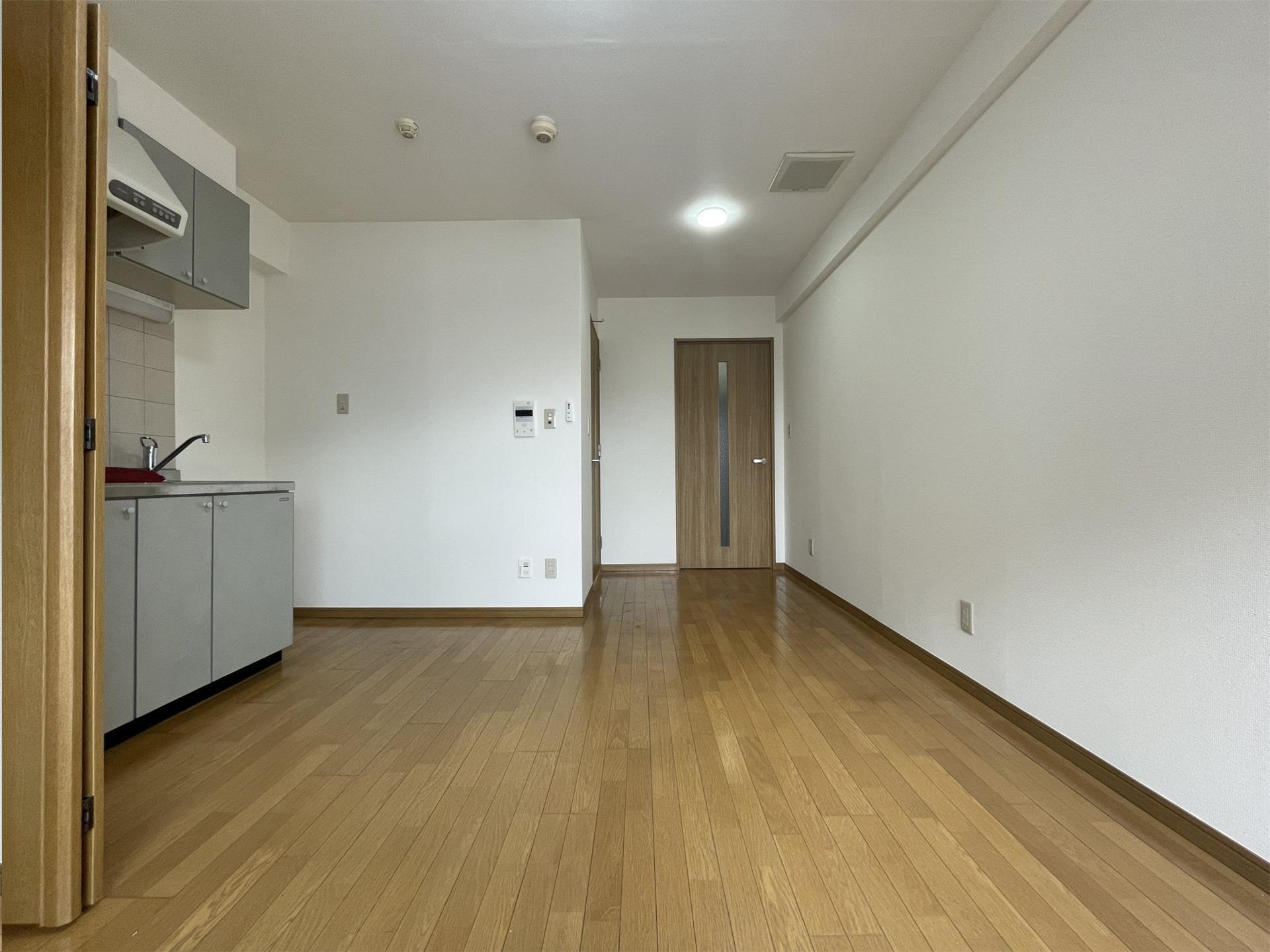 DOMUS赤坂の居間写真