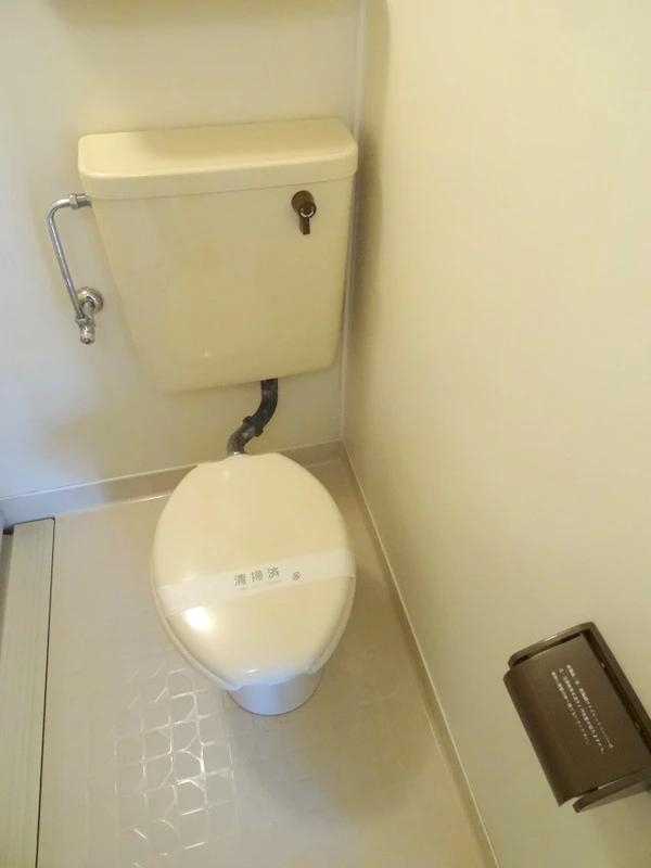 シロハイヌ春日出のトイレ写真