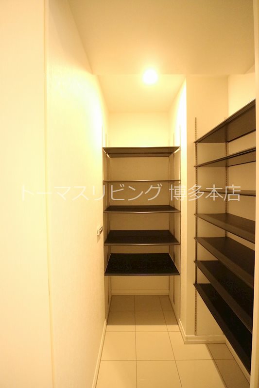 エンクレスト博多STYLEの内装写真