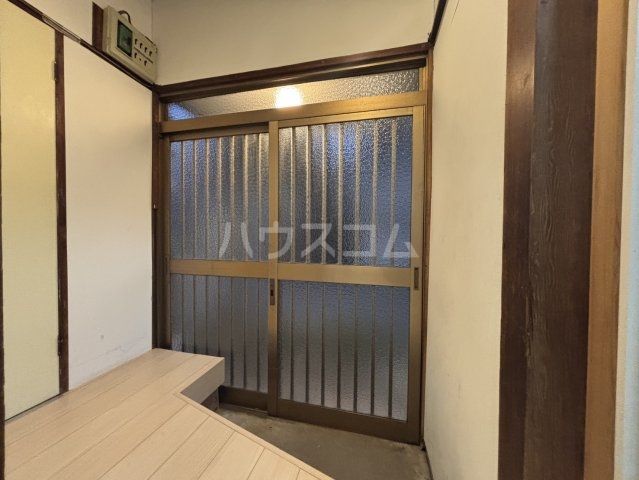玄関