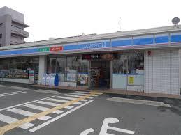 コンビニ　ローソン 戸田新曽小玉店（コンビニ）まで334m