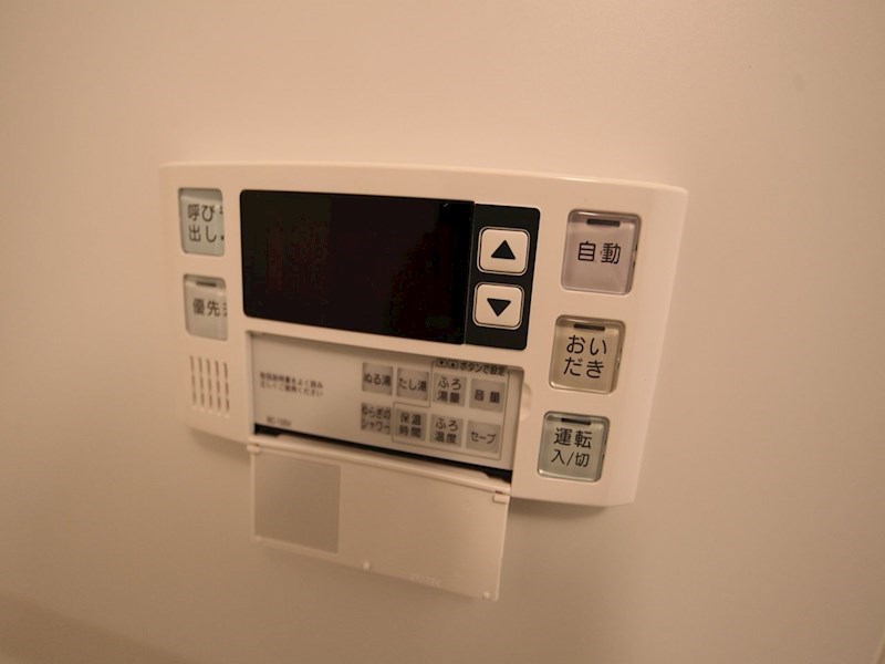 その他設備　追い焚き・湯張り機能付き