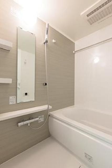 バス・シャワールーム　※写真は同タイプ住戸です。