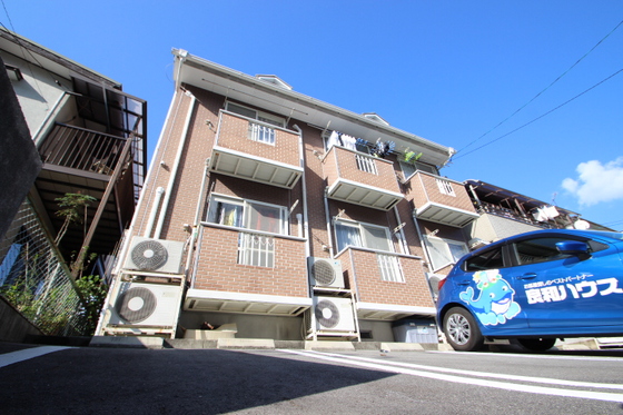 ＡＬＳＯＬＥ相田の建物外観