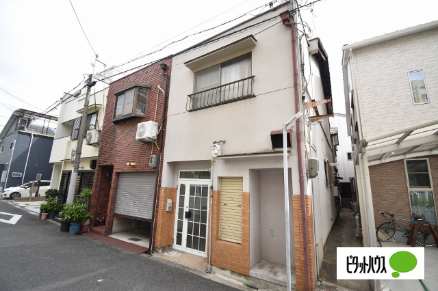 生野区勝山北３丁目貸家の建物外観