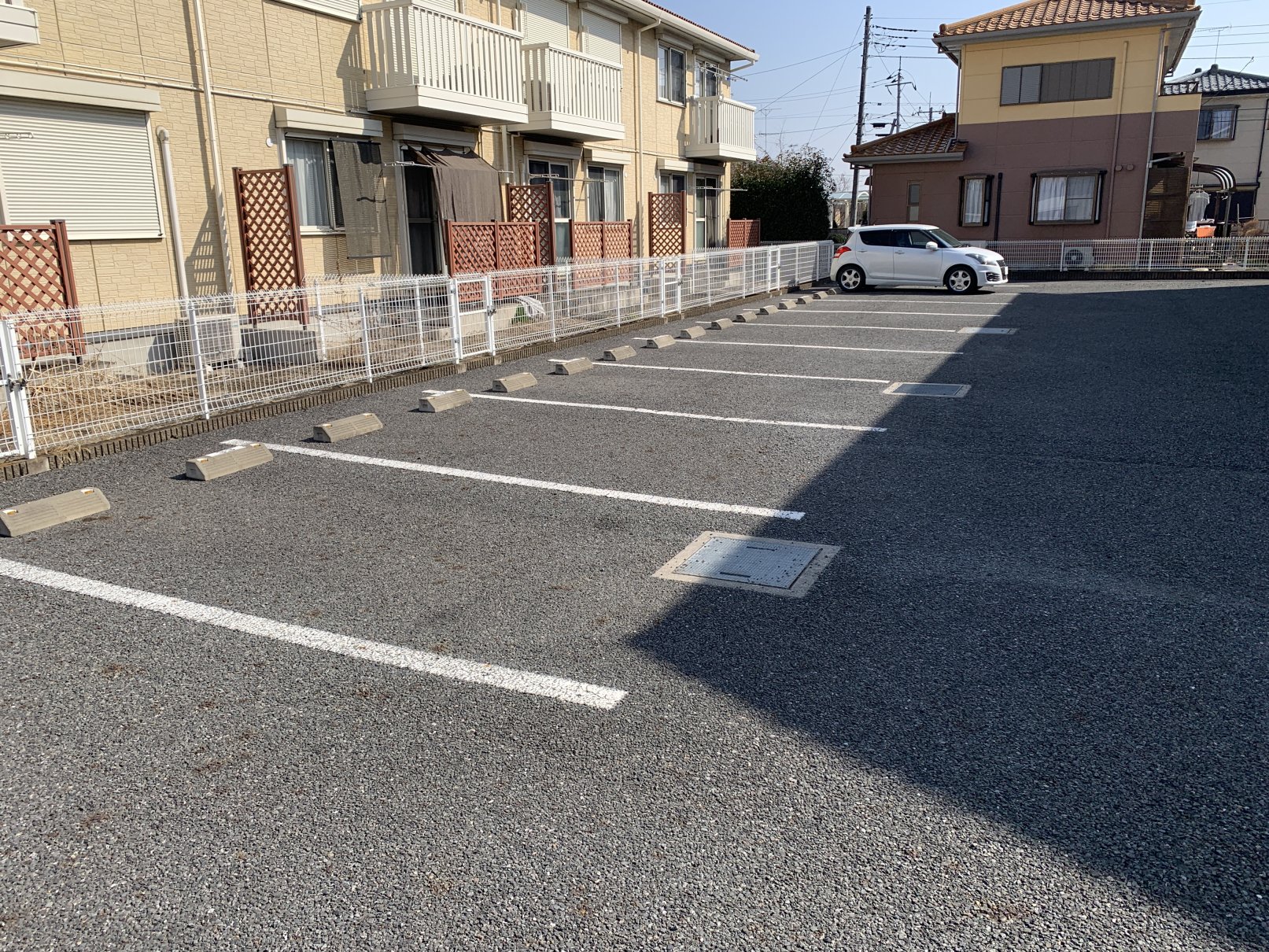 駐車場　敷地内駐車スペース