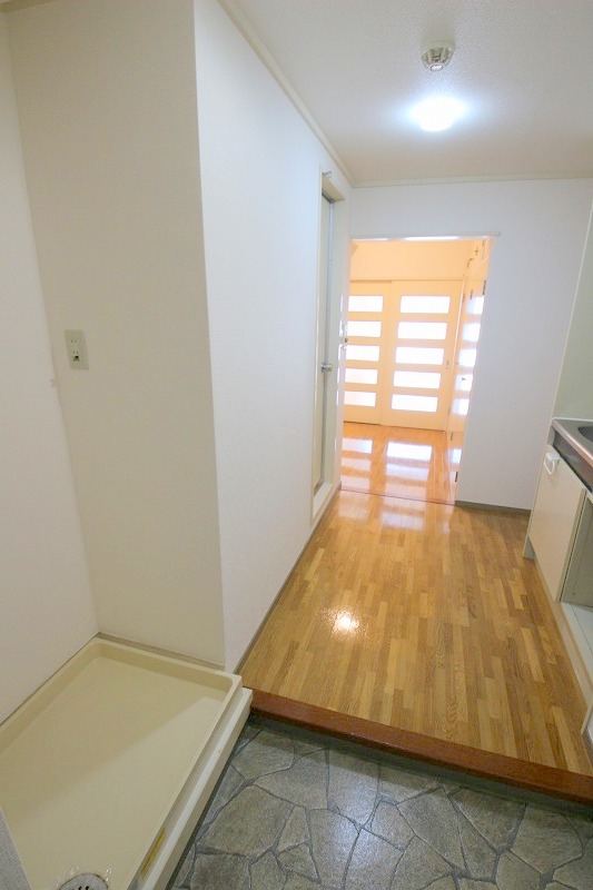 玄関　給湯温度設定機能・インターフォン