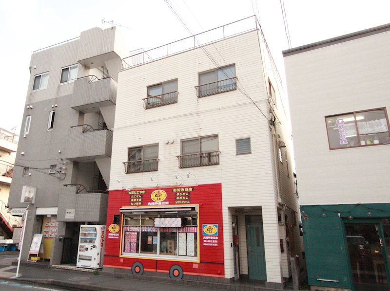 本宿町マハロ(2階3階部分)の建物外観