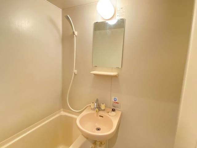 洗面設備　別号室