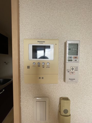 【名古屋市西区栄生のマンションのセキュリティ】