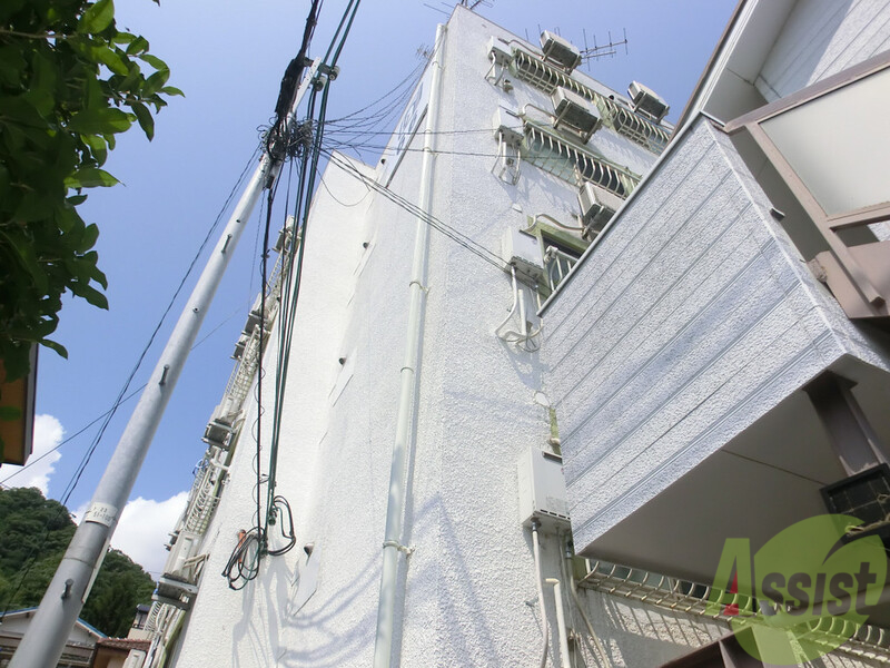 サンビルダー北野山ノ手の建物外観