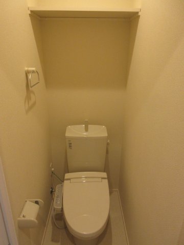 トイレ　★温水洗浄便座★