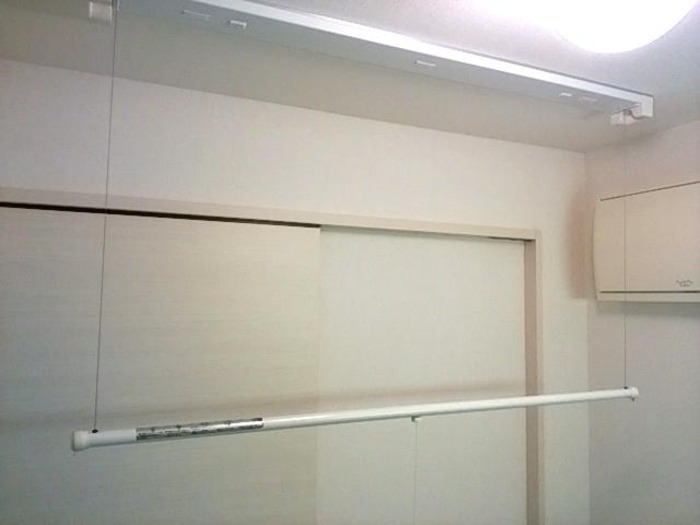 その他設備　室内物干し