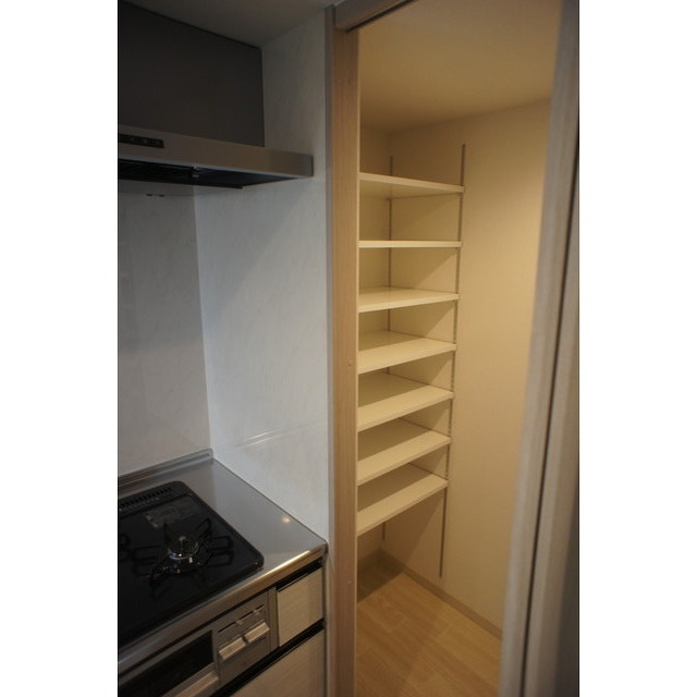 収納　キッチン