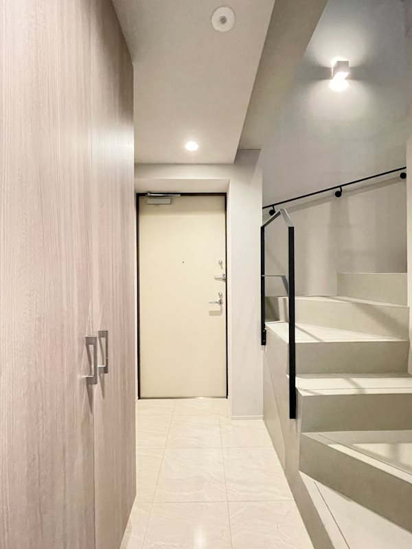 玄関　収納たっぷりの玄関