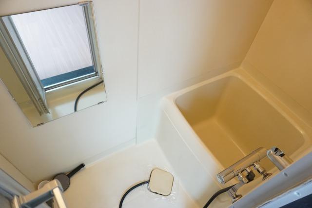 バス・シャワールーム　浴室