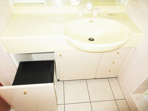 洗面設備　洗面所