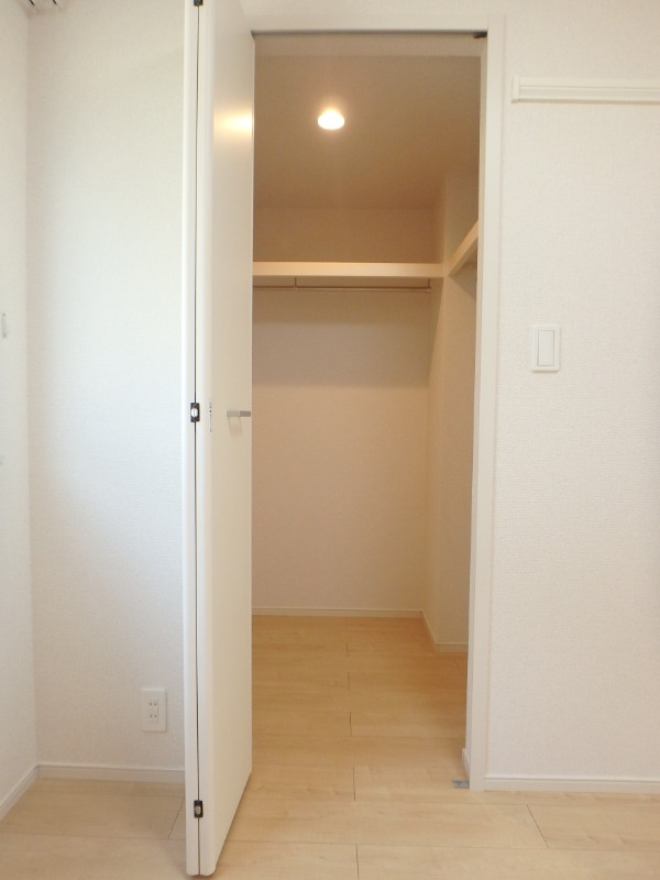 収納　図面と現状に相違がある場合には現状を優先