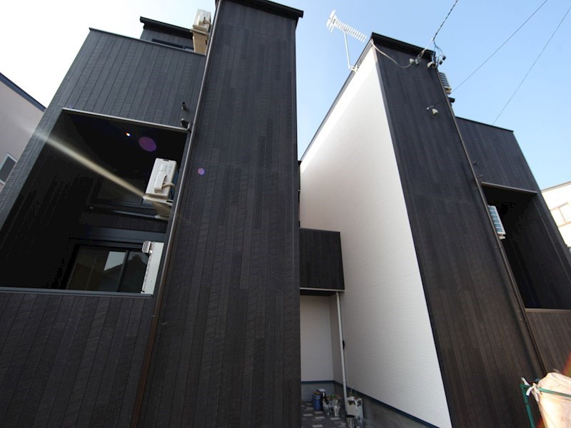 建物外観　外観　デザイナーズ　光インターネット無料