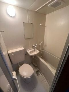 バス・シャワールーム　お風呂で日々の疲れを落としましょう