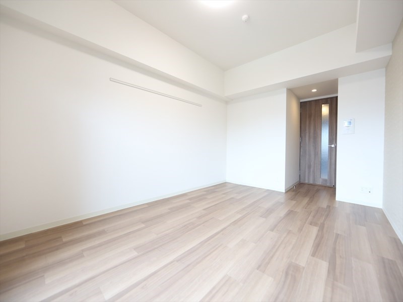 その他部屋・スペース　洋室10帖　クローゼット付（収納充実してます）