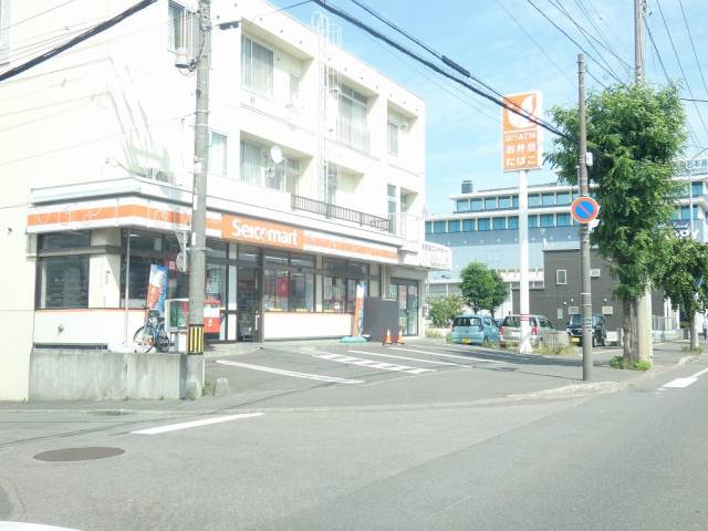 コンビニ　セイコーマート（コンビニ）まで472m