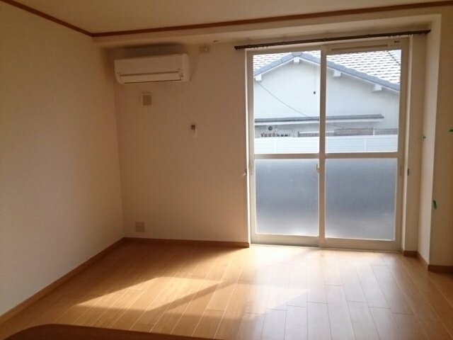 居室・リビング　おしゃれな居間です