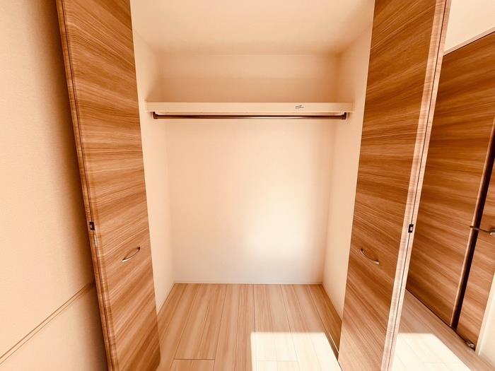 収納　別のお部屋の写真となりますので現況優先となります。