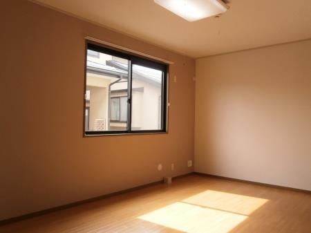 居室・リビング　同タイプの別部屋の写真です