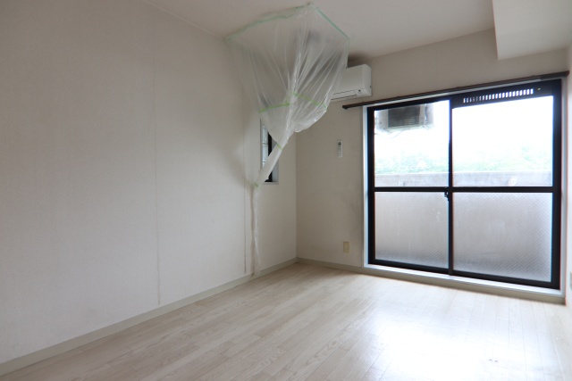 居室・リビング　別室の参考写真です。※現況優先