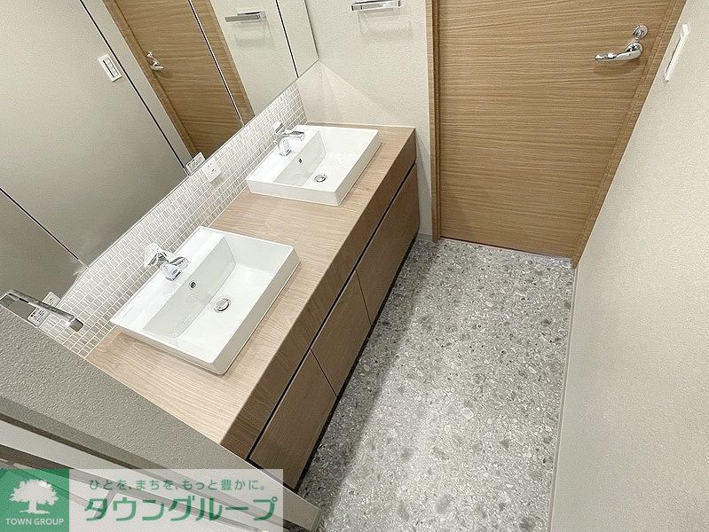 洗面設備　お問合せは(株)タウンハウジングレジデンス事業部　赤坂店・…