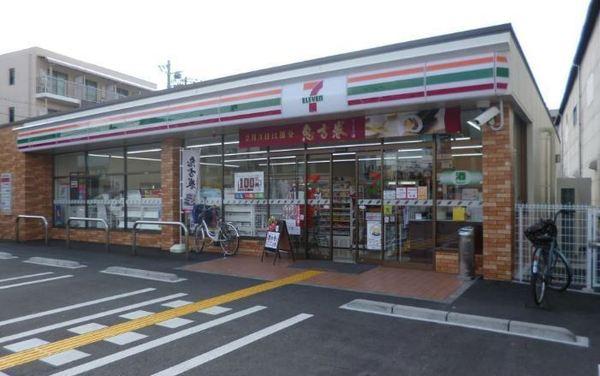 コンビニ　セブンイレブン大阪横堤3丁目店（コンビニ）まで340m