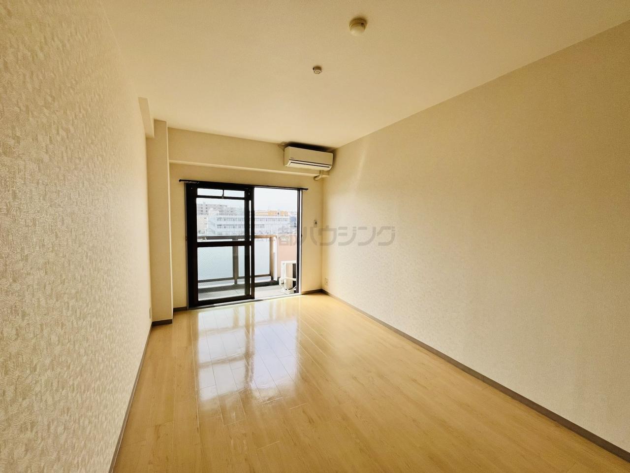 居室・リビング　403号室の写真です