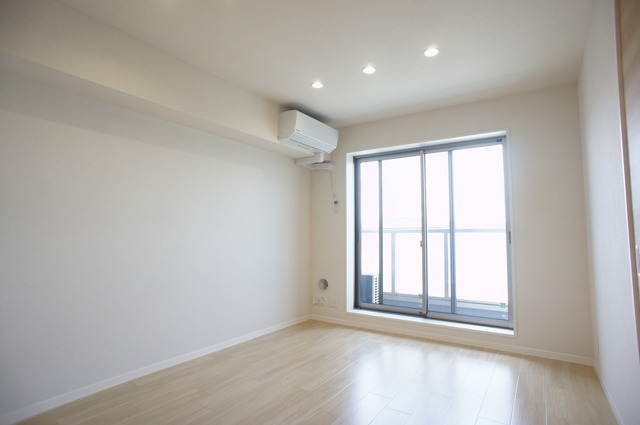 居室・リビング　うれしい！インターネット使用料無料なお部屋です。