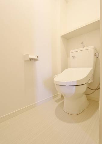 トイレ　清潔感のある落ち着く空間です