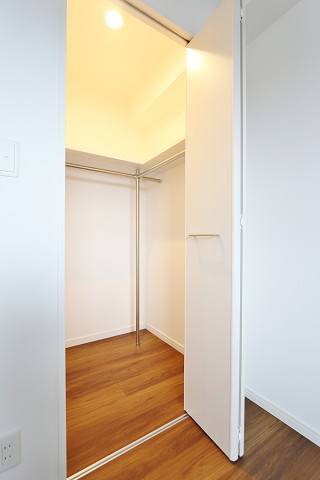 収納　お洋服の多い方でも安心