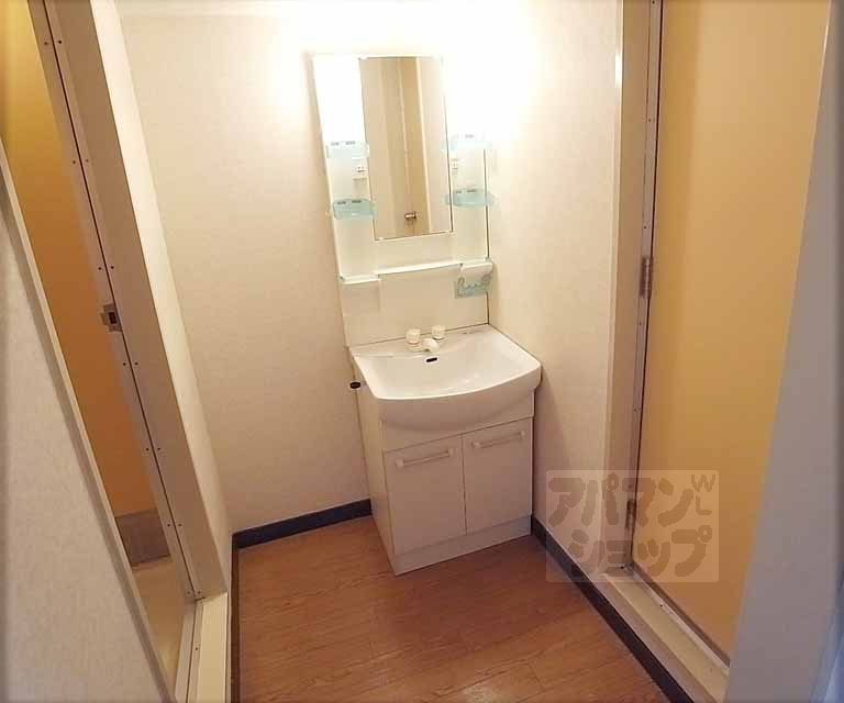 洗面設備　洗面所です。