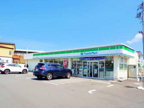 コンビニ　ファミリーマート 静岡鎌田店（コンビニ）まで374m