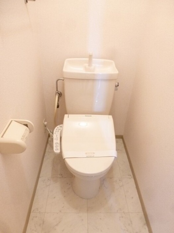 トイレ　図面と現状に相違がある場合には現状を優先