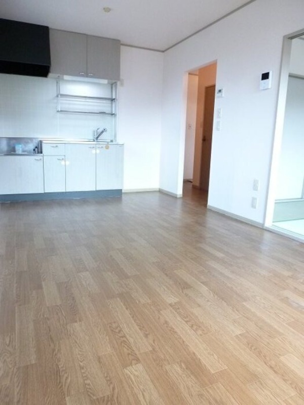 居室・リビング　図面と現状に相違がある場合には現状を優先