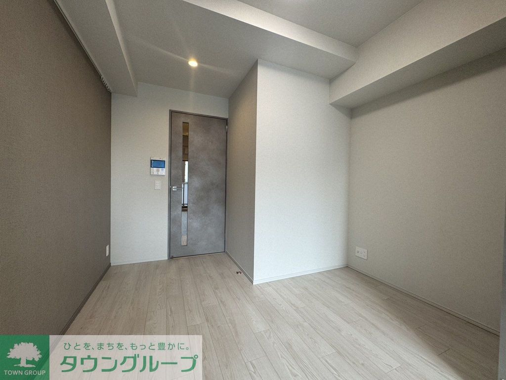 居室・リビング　エントランス