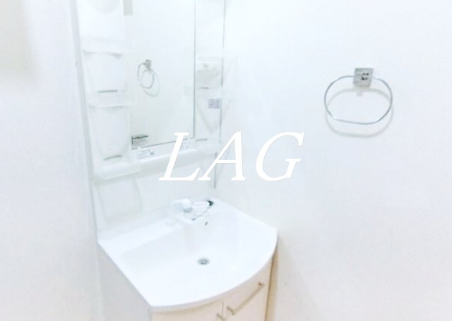 洗面設備　洗面台です。