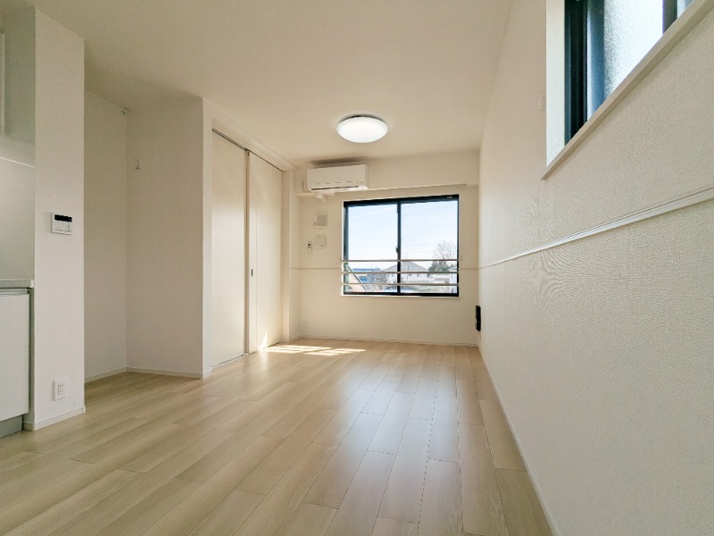 居室・リビング　図面と現状に相違がある場合には現状を優先